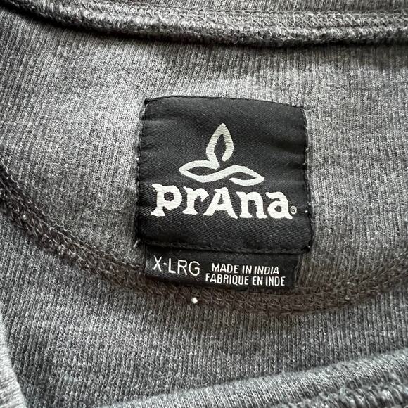 Prana long sleeve stripe Thermal top, men's size XL - Picture 9 of 9